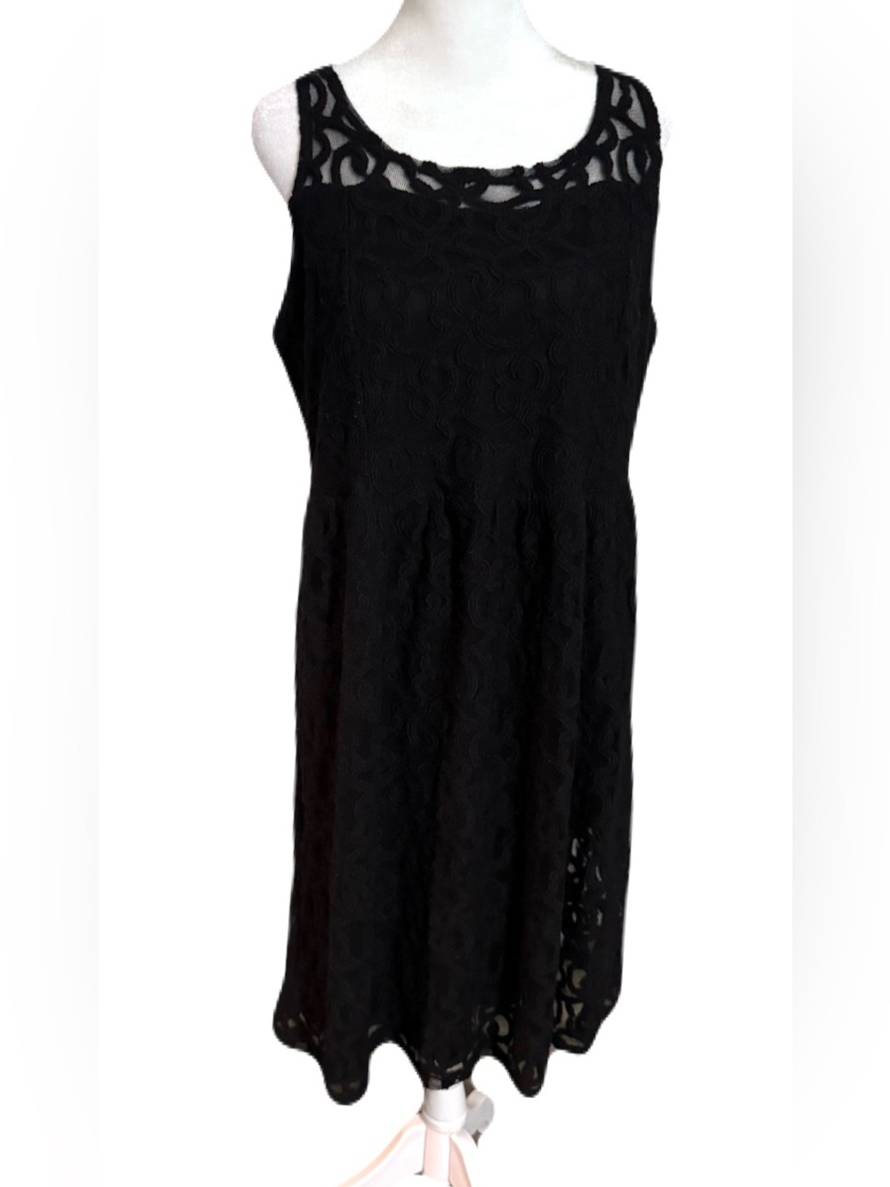 Lane Bryant Black Lace Overlay Shell Top Nylon Polyester Women Size 14